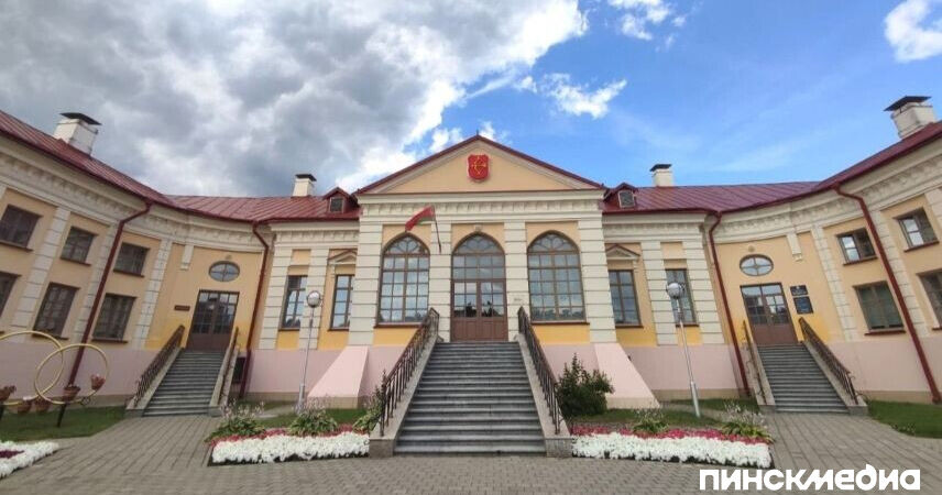 В Пинске зарегистрировали 34 новые семьи за первую неделю июня